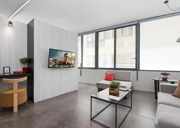 M17 Studios & Suites In The Heart Of Athens